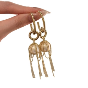 French vintage gold pearl earrings with elegant tassel design for a luxury fashion look