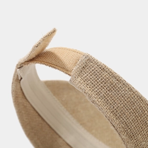 Visera de sol para mujer en tejido trenzado con cierre de velcro y cinta elástica