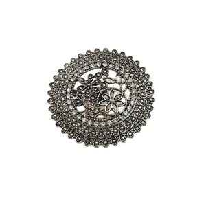 Vintage boho round hollow ring in antique silver with floral pattern and crystals