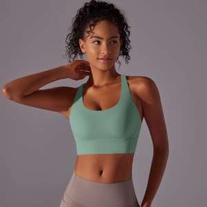 Shockproof cross back yoga bra and high waist leggings in mint green and mauve