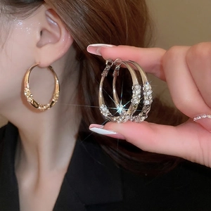 Twisted Hoop Earrings Alloy Rhinestone Sparkling 925 Sterling Silver Earring Post High End Chic Fashion Jewelry For Women