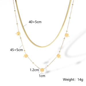 Detailed size specifications for double-layered gold clover necklace showing length and weight