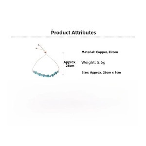 Vue détaillée du bracelet en cuivre réglable avec pierres de zircon bleues en éventail