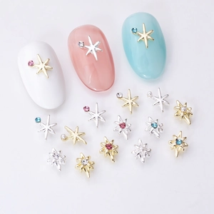 Bijoux à ongles en forme d'étoile avec strass colorés et perles sur bases or et argent