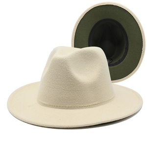Chapeau fedora bicolore en feutre de laine blanc crème avec intérieur de bord vert foncé
