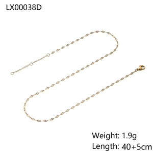 Detail showing 40+5cm golden snake bone chain with 1.9g weight and extension link