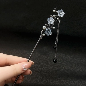 Épingle à cheveux fleurs à l'encre avec perles et glands noirs, style chinois classique