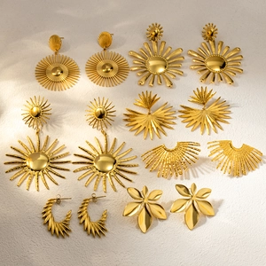 Golden stainless steel sunburst and flower earrings set with 18k plating for women