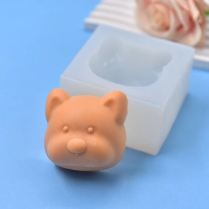 Stampo in silicone a forma di testa d'orso per fai-da-te con campione di orso in resina