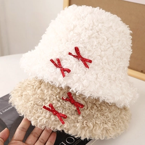 Chapeaux bob en laine peluche pour femmes blanc et kaki avec des nœuds à pois rouges