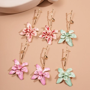 Exaggerated Floral Dangle Earrings Enamel Flower Alloy Jewelry With Silver Earring Post For Women Vacation Style