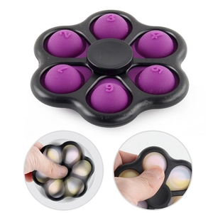 Fidget spinner nero con sei bolle pop-it viola numerate per alleviare lo stress e relax