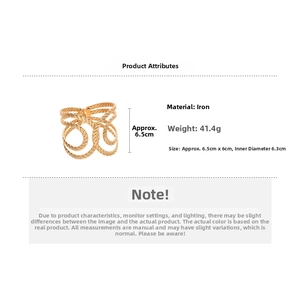Detail view of gold multi-layer braided texture bangle with size 6.5cm and 41.4g weight