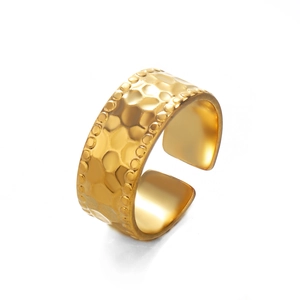 Adjustable wide gold-plated stainless steel ring with honeycomb texture for women
