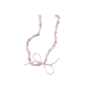 Sweet floral beaded necklace with pink imitation pearls and bow pendant for women