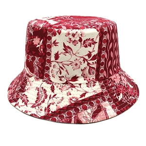 Cappello da pescatore unisex con motivo floreale rosso geometrico per protezione solare