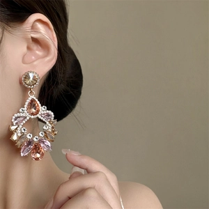 Luxurious geometric water drop drop earrings with multi-color crystals and silver needle