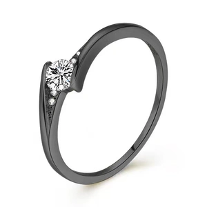 Anello moderno in argento S925 nero con grande zircone tondo e pietre laterali