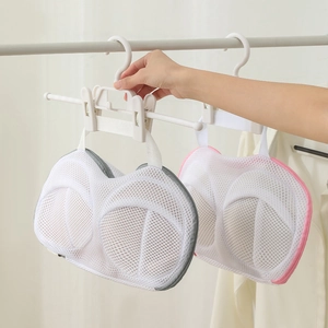 Thickened sandwich mesh laundry bag for bras with double compartment and handle