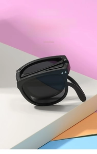 Lunettes de soleil pliables noires pour enfants au design compact pour garçons