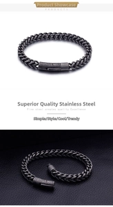 Détail du bracelet chaîne en acier inoxydable rétro avec fermoir de sécurité robuste