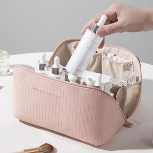 Large Capacity Makeup Bag PU Leather Vertical Stripe Portable Travel Toiletry Wash Organizer Minimalist Zipper Pouch For Women