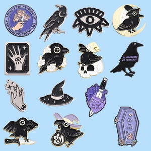 Gothic Raben und Totenkopf Emaille-Pin-Set mit dunklen Hexen-Motiv Abzeichen