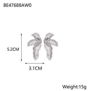 Detailed view of silver leaf earrings with dimensions 5.2cm x 3.1cm and 15g weight specs