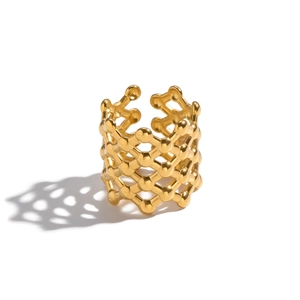 French vintage gold hollow geometric mesh open ring for women in stainless steel
