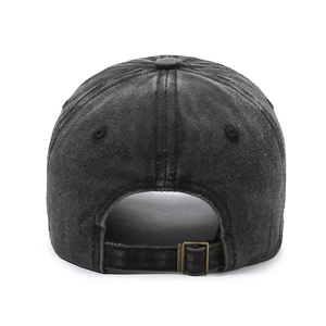 Cappellino vintage nero effetto invecchiato con denim lavato e fibbia in metallo
