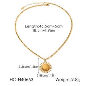 Dimensions de la chaîne Figaro en or 18 carats avec pendentif soleil et mesures détaillées