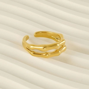 Minimalistischer doppellagiger Bambus-Struktur Ring aus 18K vergoldetem Edelstahl