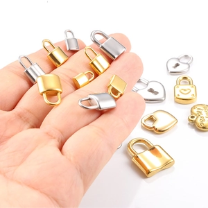 Polished stainless steel heart and square lock pendants in gold and silver finish