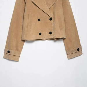 Women's camel faux suede double-breasted short jacket with textured lapel and cuffs