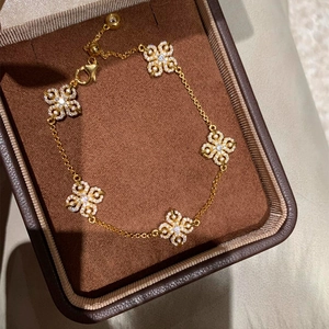 Elegant Lucky Clover Bracelet For Women 14K Gold Plated Copper With Zircon And Mother Of Artificial Pearl Vintage Flower Jewelry