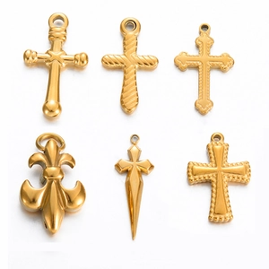 Pendentifs Croix En Acier Inoxydable Plaqué Or Fabrication De Bijoux DIY Gothique Rétro Religieux Charms Accessoires