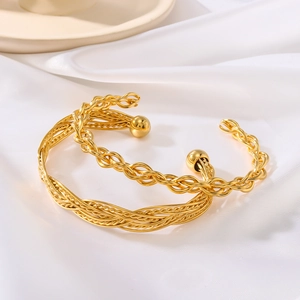 Bracciale rigido regolabile in acciaio inossidabile placcato oro 18k con trama a maglia