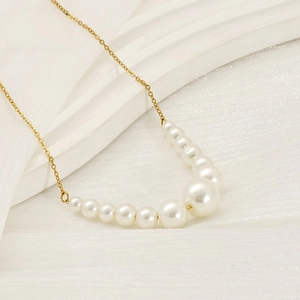 Collier De Perles Pour Filles Cadeau Polyvalent À La Mode Design De Niche Style Ig Chaîne De Clavicule Pour Femmes