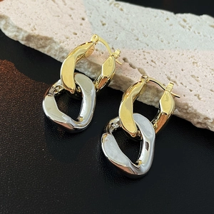 Two-Tone Interlocking Chain Link Hoop Earrings For Women Geometric Polished Copper Jewelry With Silver Earring Post