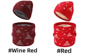 Detailed view of fleece lining on red and wine red knitted Christmas hat and scarf set