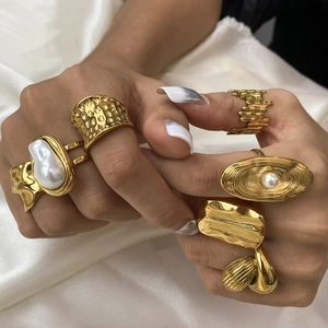 Women Stainless Steel Ring Gold Plated Artificial Baroque Pearl Irregular Chunky Waterproof Hypoallergenic Vintage Minimalist Jewelry