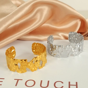 Chunky punk style bamboo texture open cuff bracelet in gold and silver finish