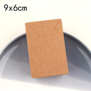 Detail of 9x6cm kraft paper jewelry display cards for earrings and necklaces packaging