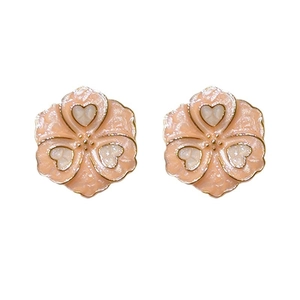 Elegant pink floral stud earrings with gold trim and heart motif in a sweet, feminine style