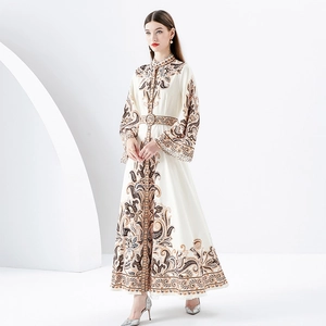 Vintage floral maxi dress with standing collar and flared sleeves in paisley print