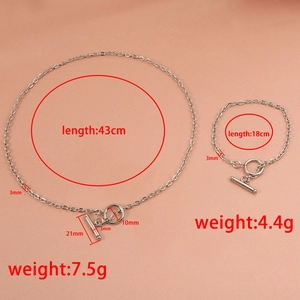 Silver geometric OT buckle necklace and bracelet set with minimalist oval chain links