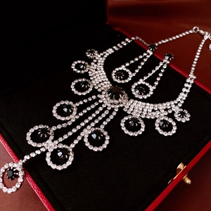 Luxury rhinestone circle fringe necklace and earring jewelry set for women with black gems