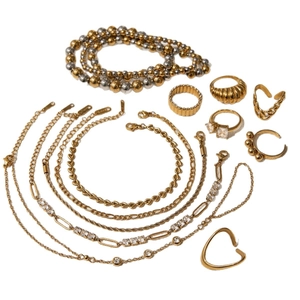 Elegant 18K gold plated titanium steel jewelry set with sparkling zircon crystal accents