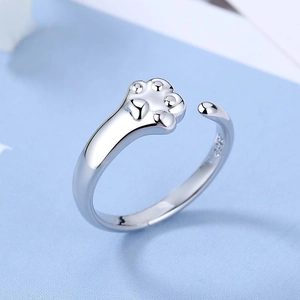 Adjustable S925 sterling silver ring featuring a cute polished cat paw design for women