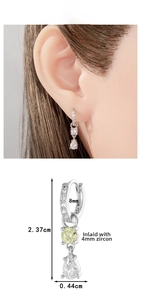 Tableau des tailles pour boucles d'oreilles zircon de 4mm et longueur totale 2,37cm